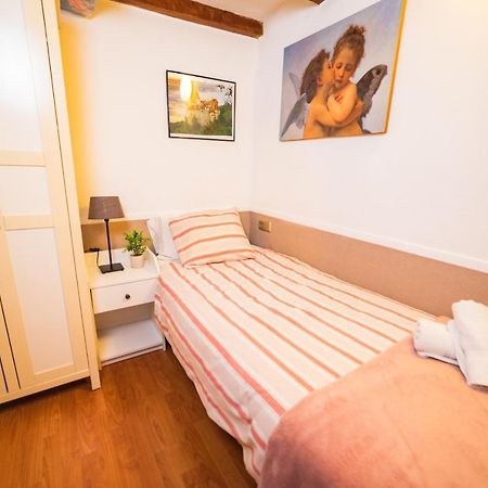 Rustic Poble Sec Apartment Βαρκελώνη Εξωτερικό φωτογραφία