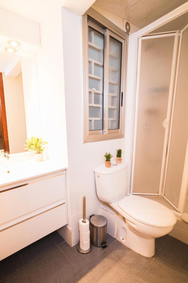 Rustic Poble Sec Apartment Βαρκελώνη Εξωτερικό φωτογραφία